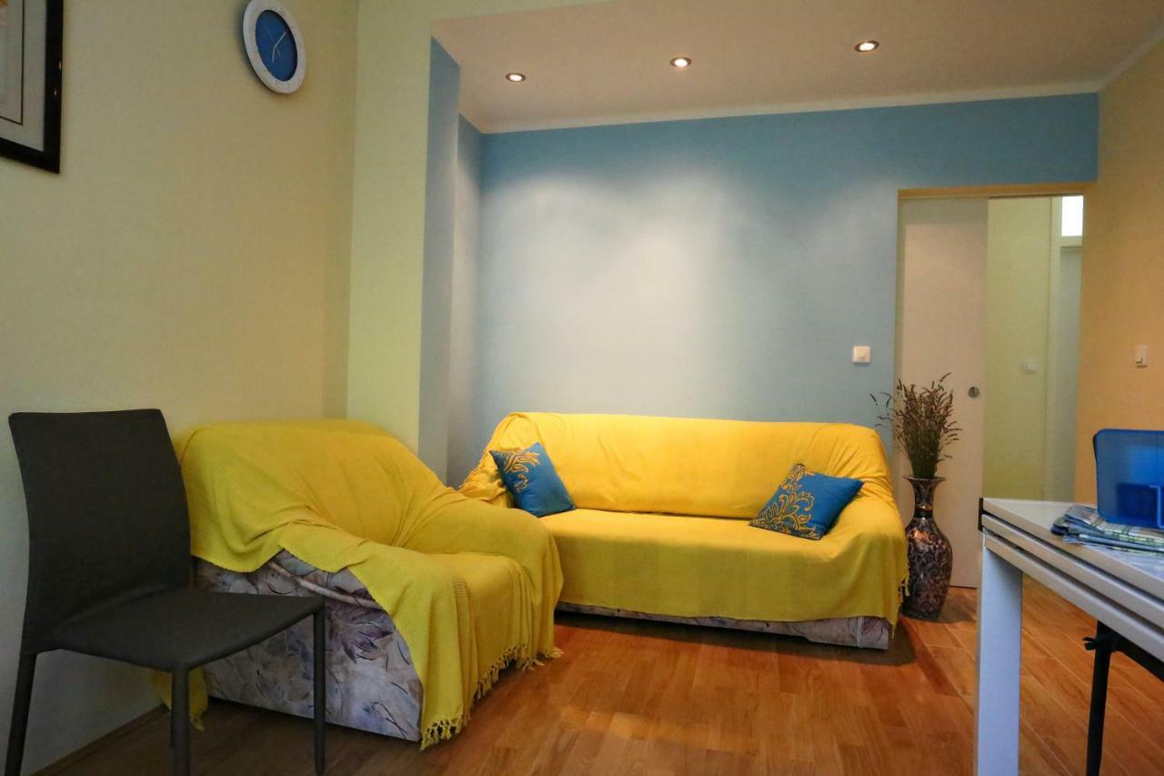 Sidro Villa *